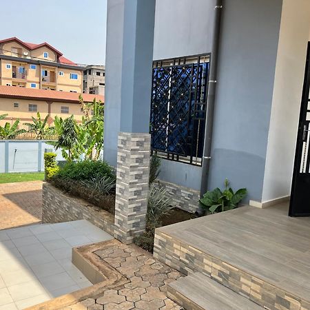 Afan Yaounde Lodge Yaoundé Exterior foto