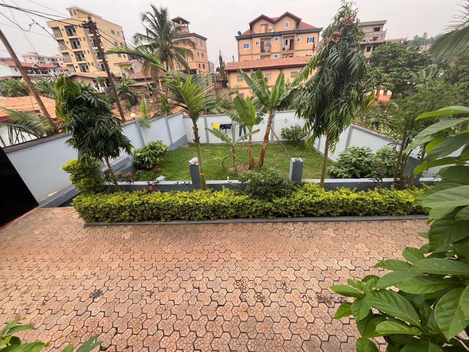 Afan Yaounde Lodge Yaoundé Exterior foto